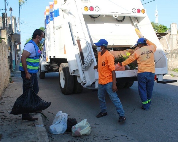 Ponen en marcha dos nuevos camiones recolectores para mejorar servicios ...